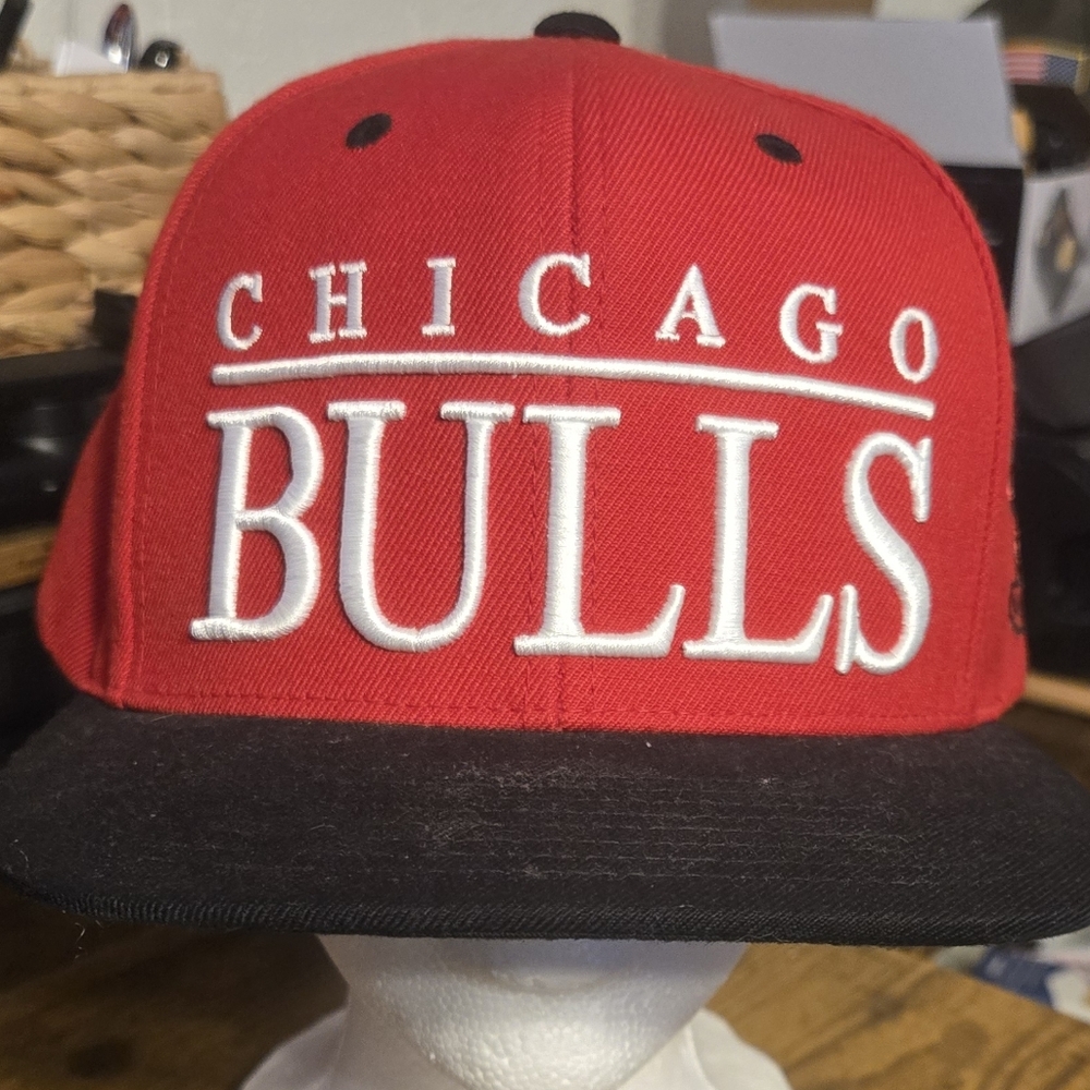 Mitchell & Ness Red and Black Cap